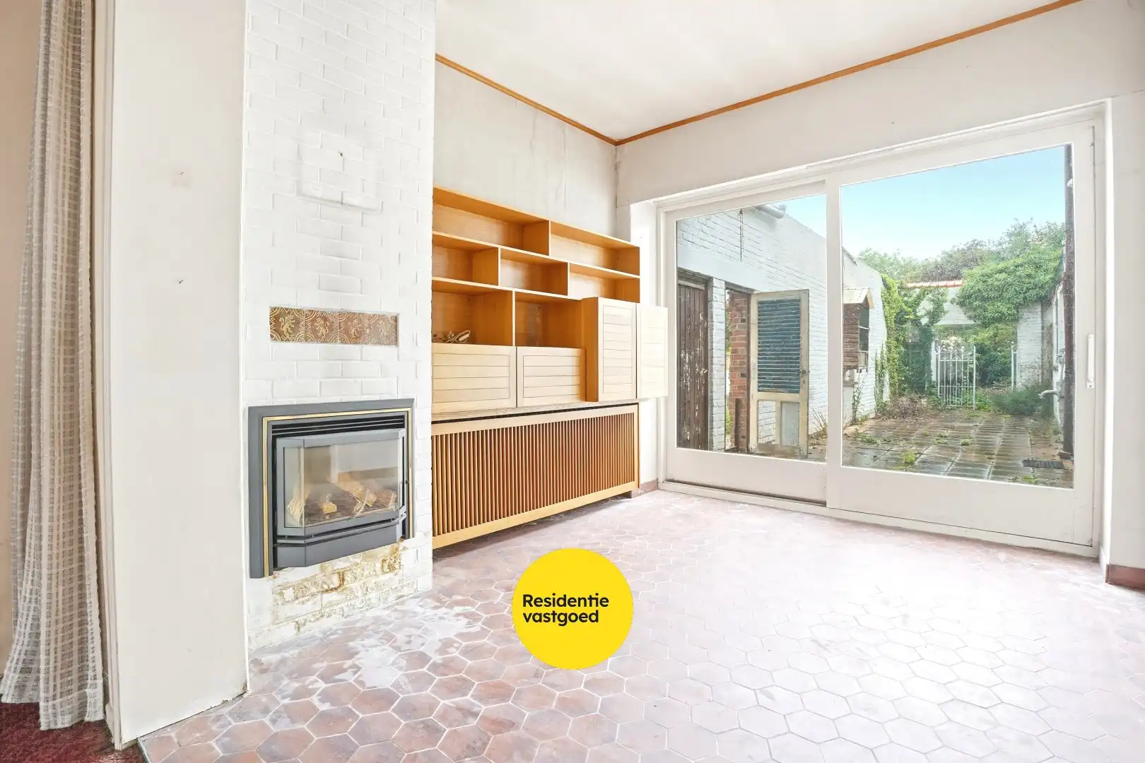 Te renoveren woning met veel op potentieel op topligging. foto 5