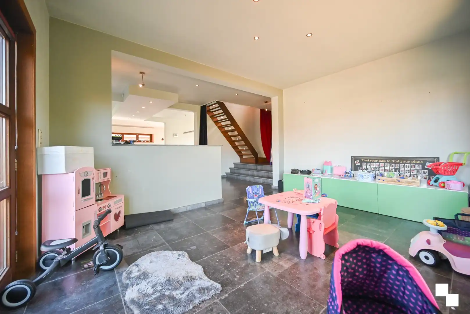 Wonen en werken aan huis , dat kan hier nabij hartje Izegem foto 10