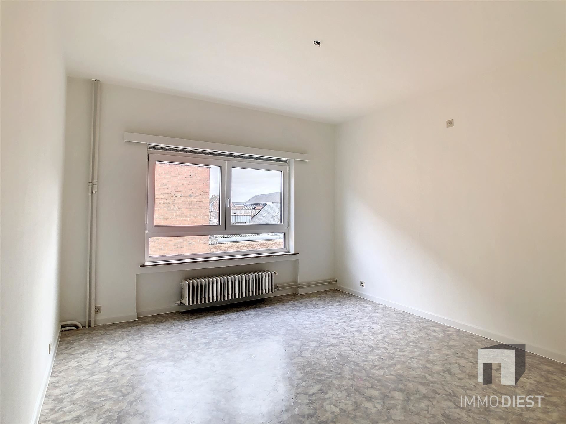 Zeer ruim appartement in het centrum van Diest foto 18