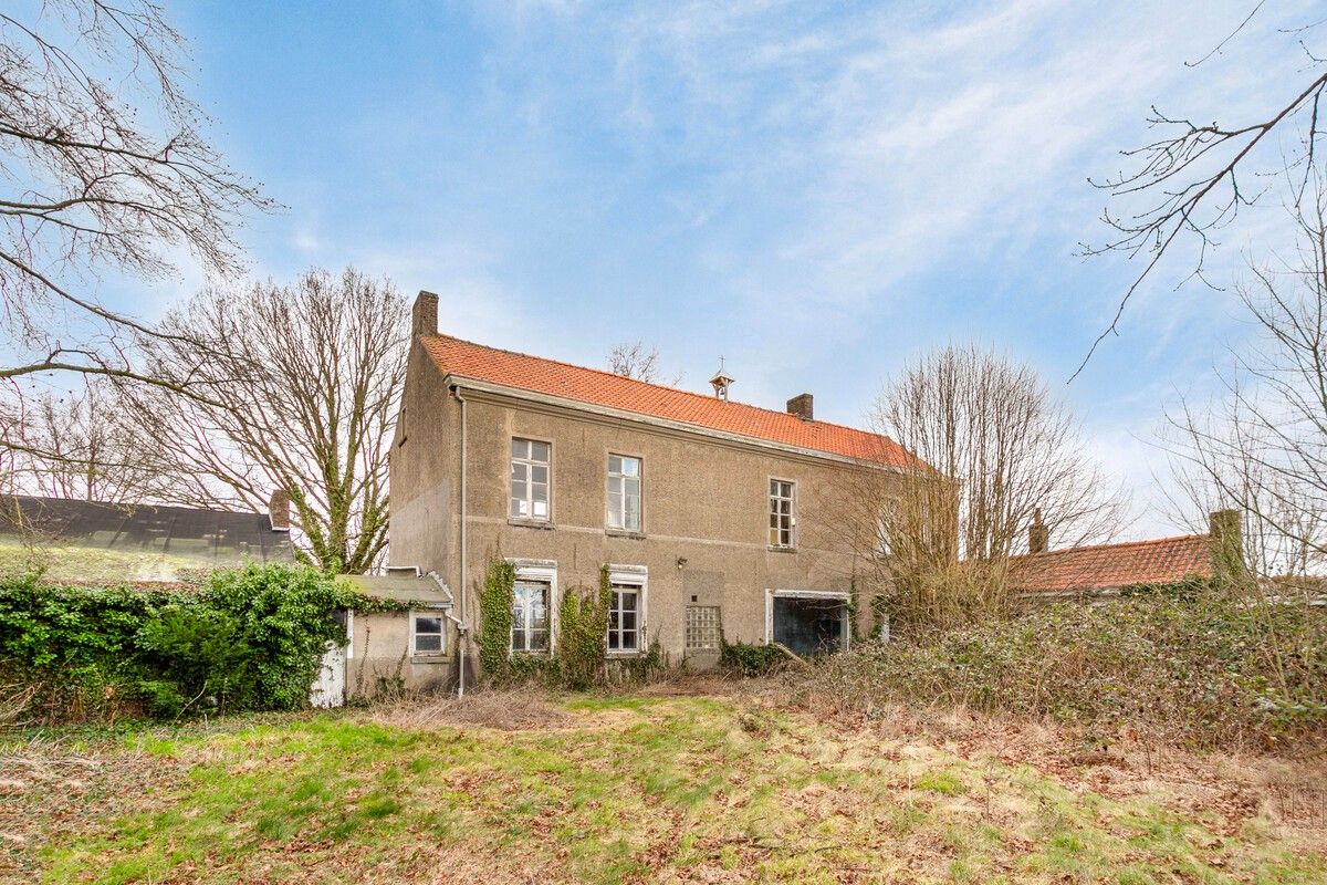 Uitzonderlijk herenhuis op toplocatie met atelier foto 4
