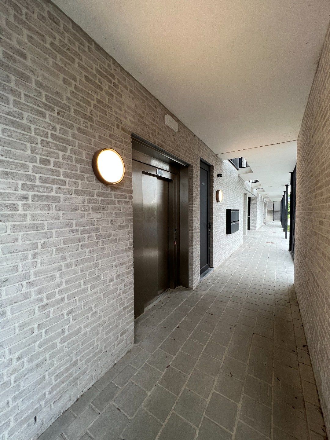 NIEUWBOUW APPARTEMENT MET 2 SLAAPKAMERS, TERRAS EN CARPORT IN IEPER foto 22