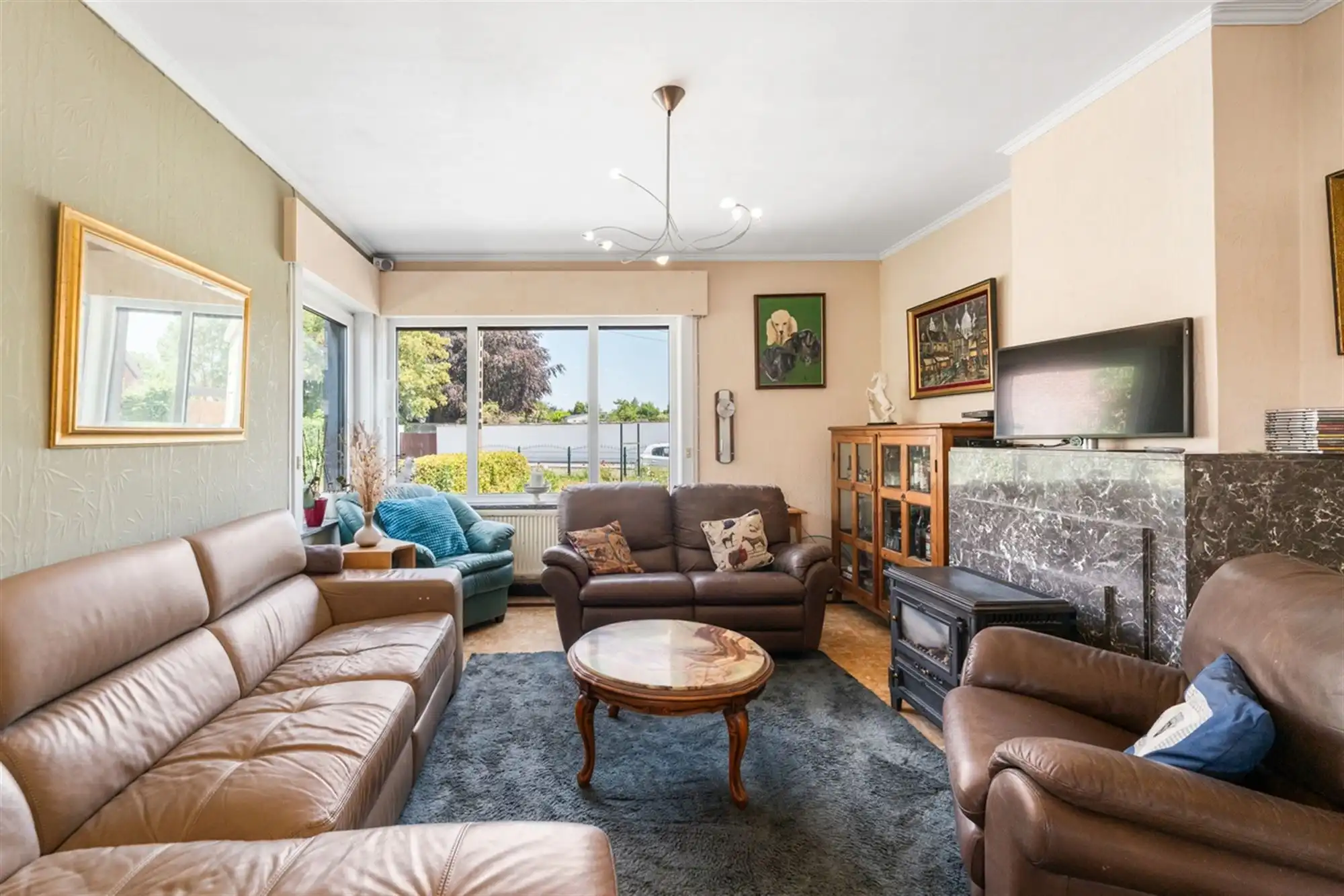 KARAKTERVOLLE HALFOPEN BEBOUWING met 3 slpks & apart bijgebouw op een perceel van ca. 1.226m² foto 5