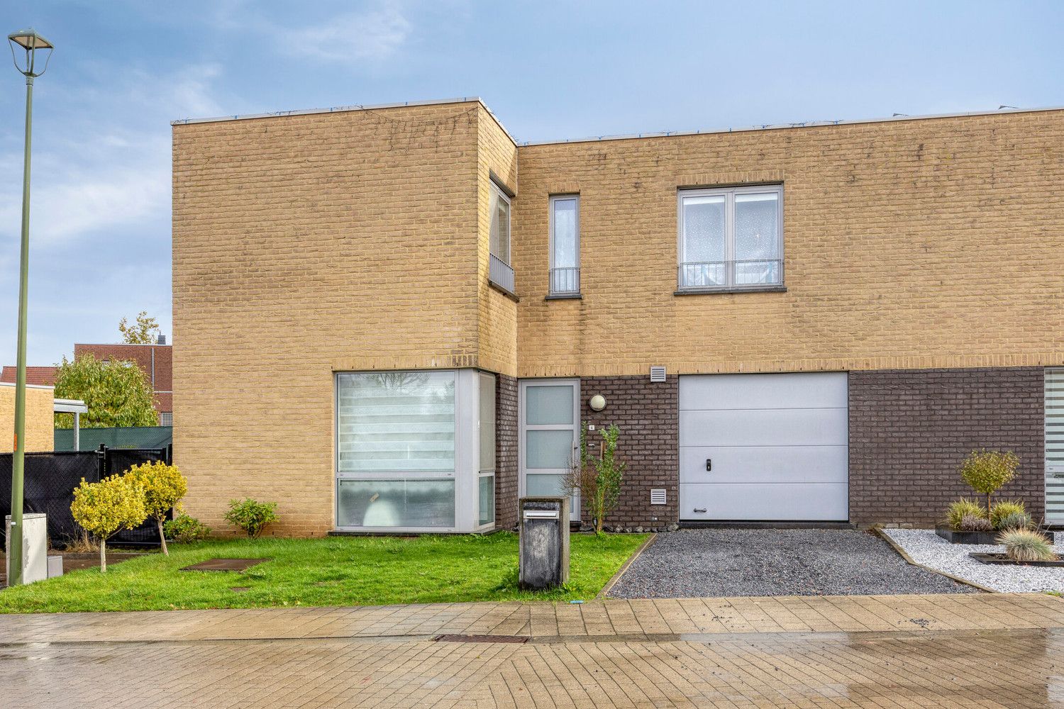 GEZINSVRIENDELIJKE HOB (2014) IN RUSTIGE STRAAT TE DIEST! foto 2