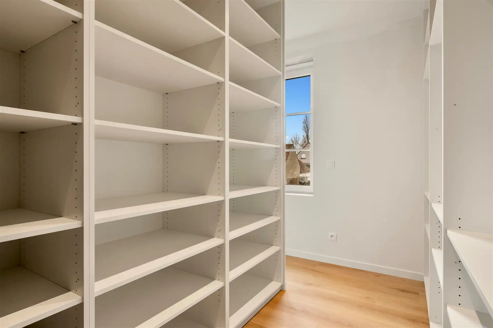 Prachtige en rustig gelegen nieuwbouwwoning met tuin foto 17