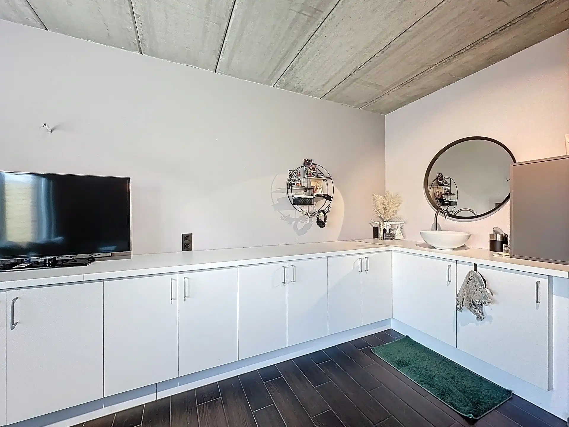 Ruime, luxueuze open bebouwing met 4 slaapkamers, 2 badkamers en garage op een perceel van 741m².  foto 23