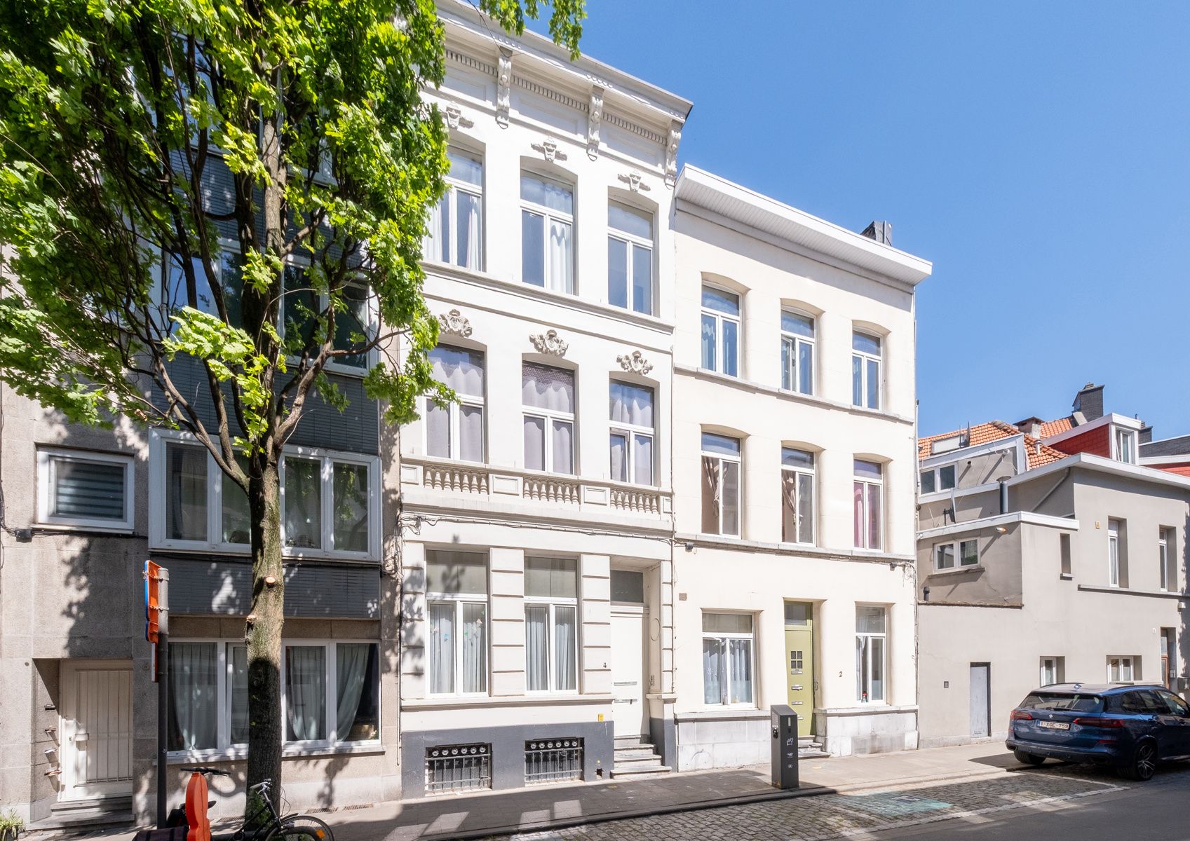 Dakappartement in herenhuis ideaal investeringsappartement foto {{pictureIndex}}