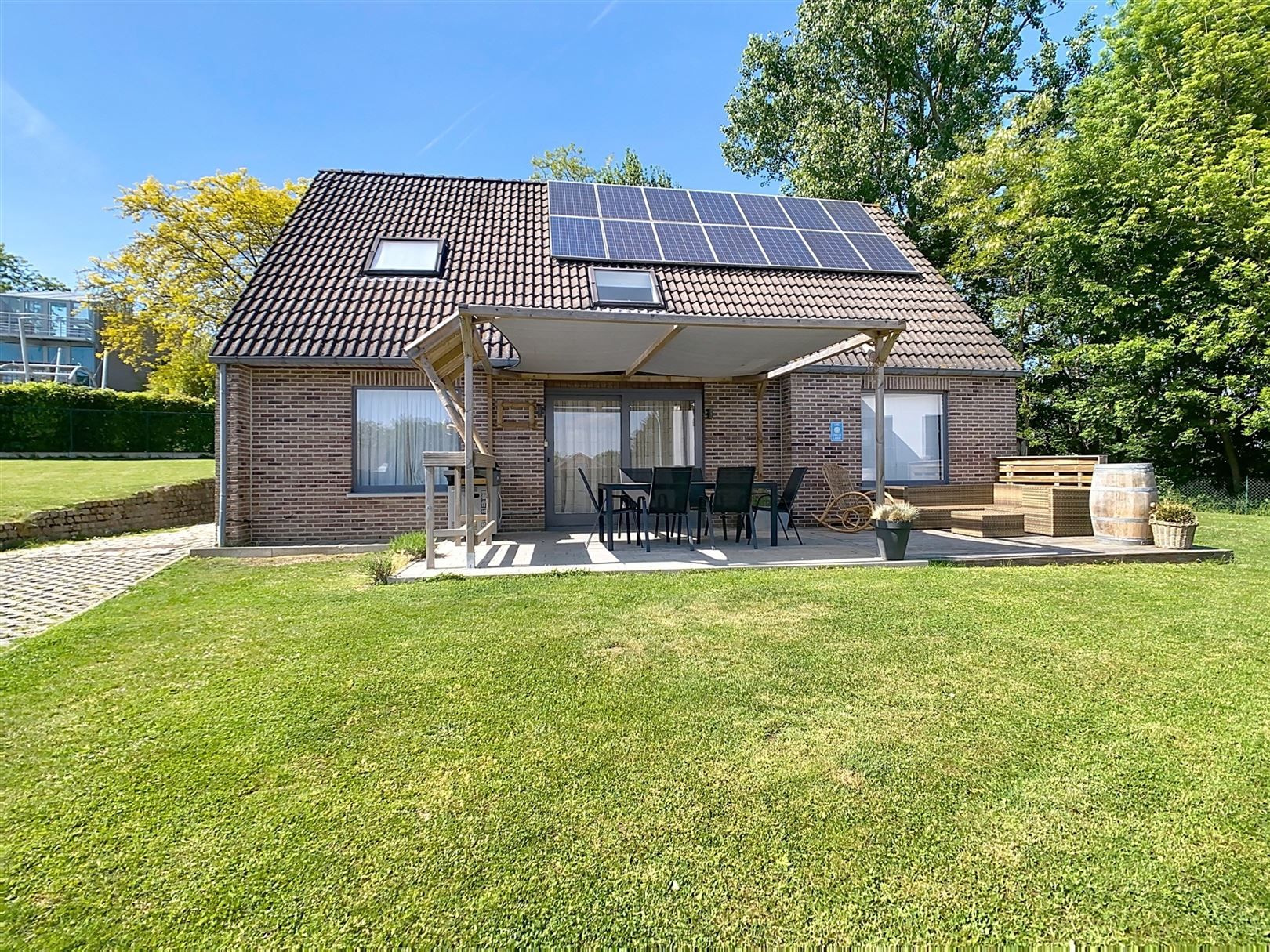 Mooie woning, 3 slpks, terrassen, jacuzzi, tuin, 10a 82ca foto 3