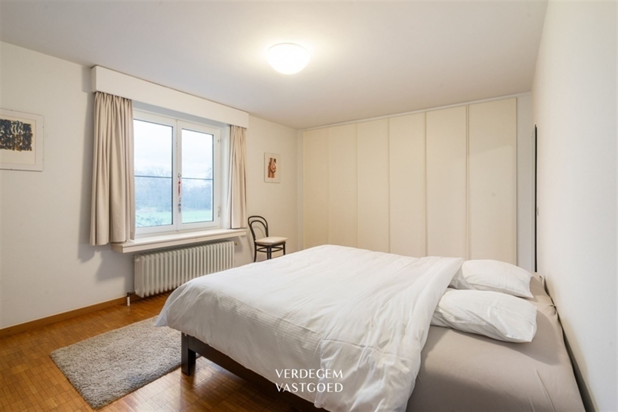 Architectenvilla met aparte studio en Wase zichten foto 15