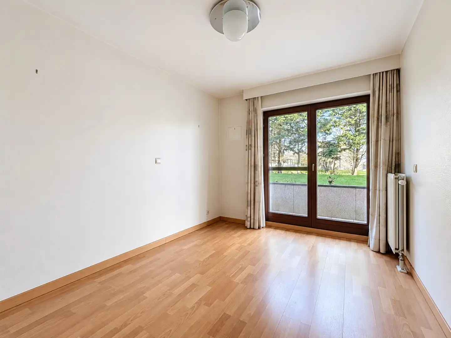 Instapklaar appartement met terras aan voor -en achterzijde. foto 6