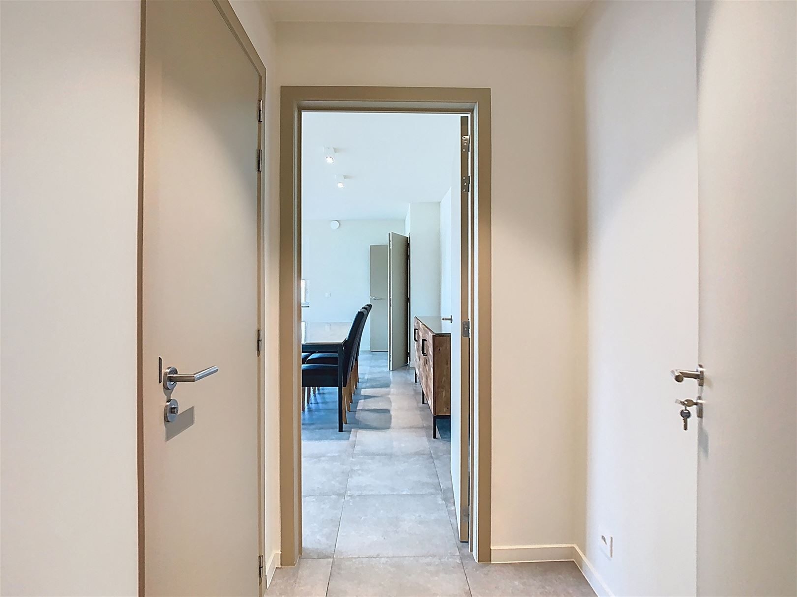 Ruim nieuwbouw appartement  foto 12