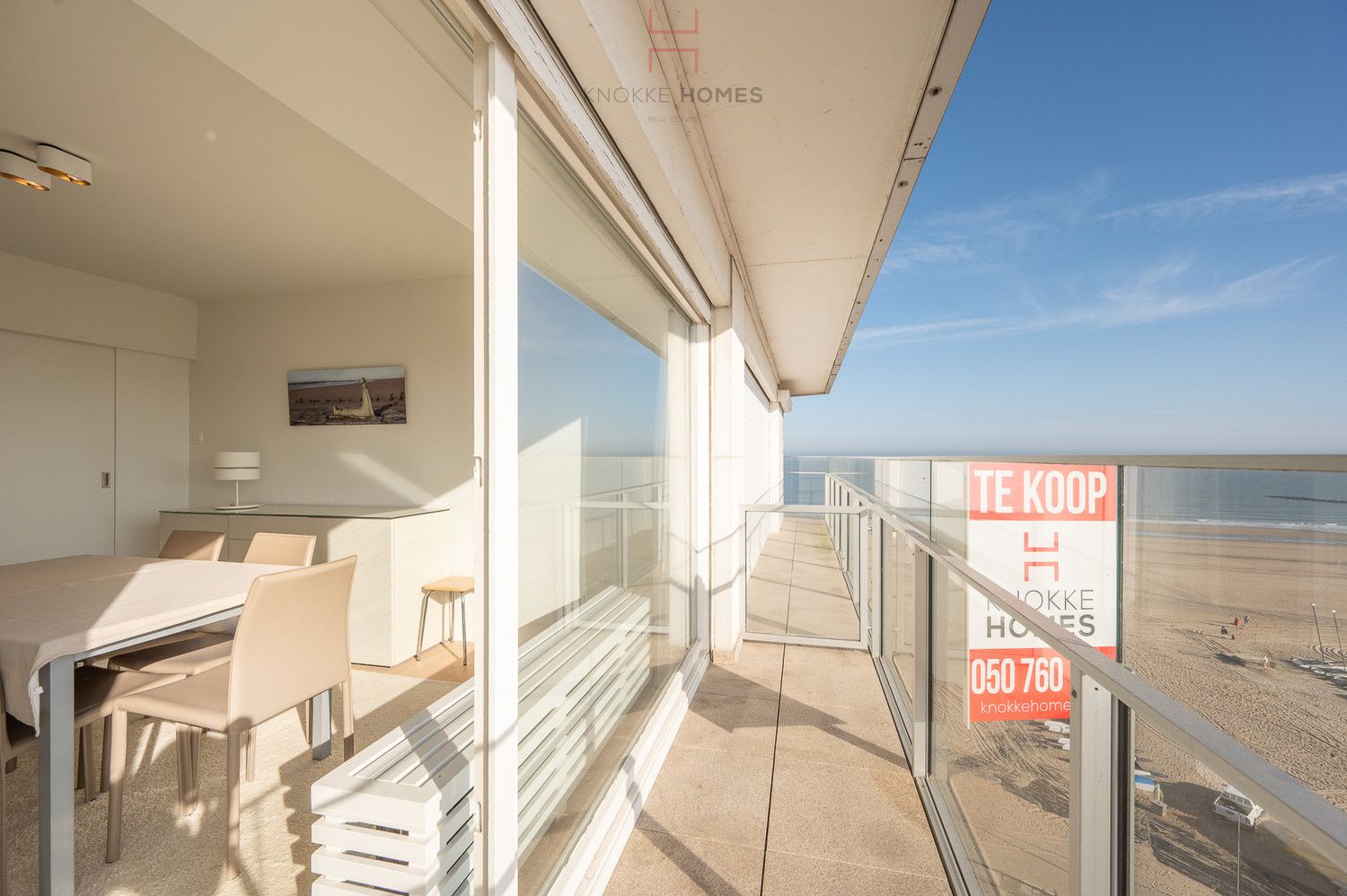 Breed appartement met fenomenaal zicht over het Albertstrand in Duinbergen foto 16