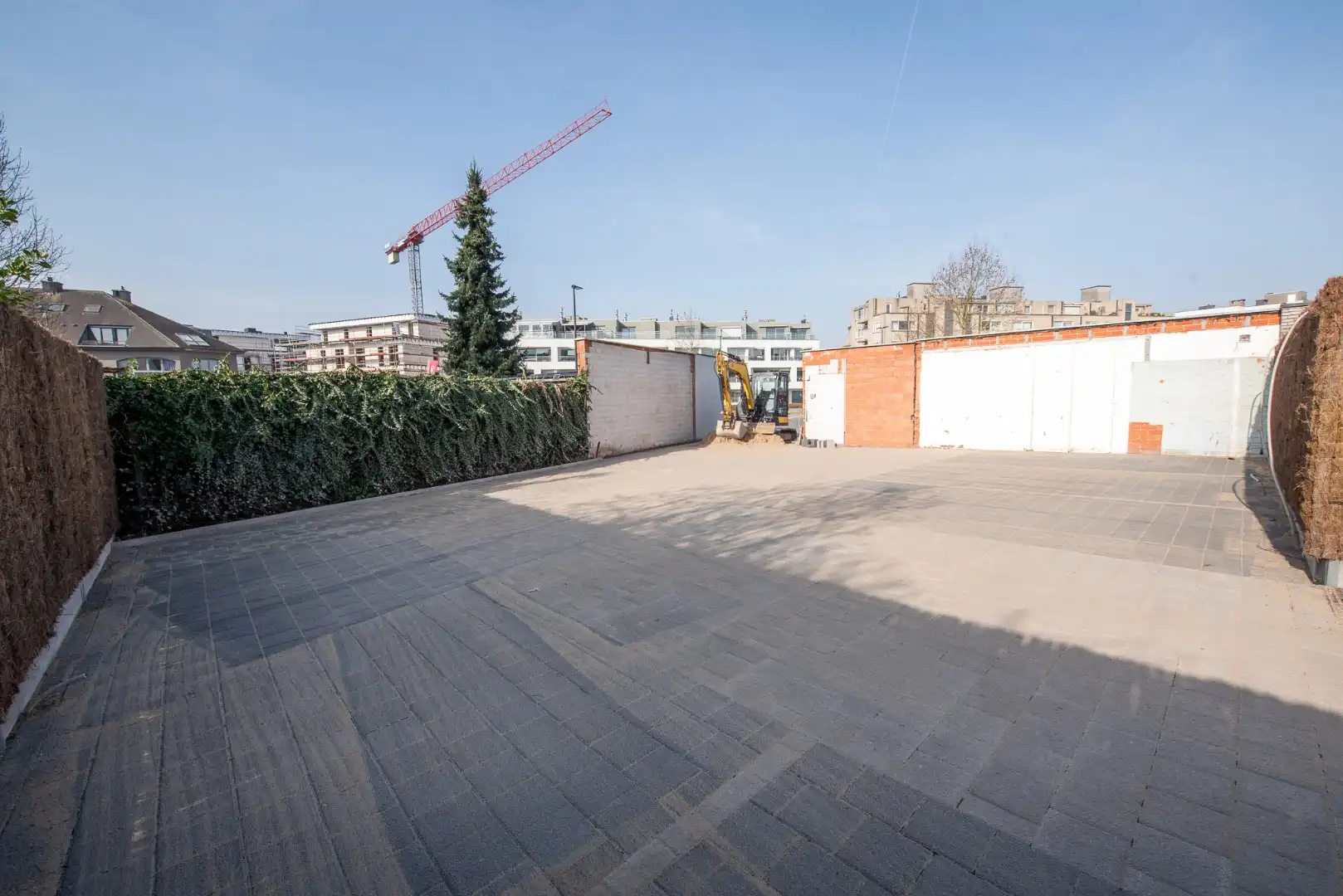 Nieuwbouwappartement (6%) te koop centrum Waregem: Dakappartement met 1 slaapkamer en leuk terras. foto 7