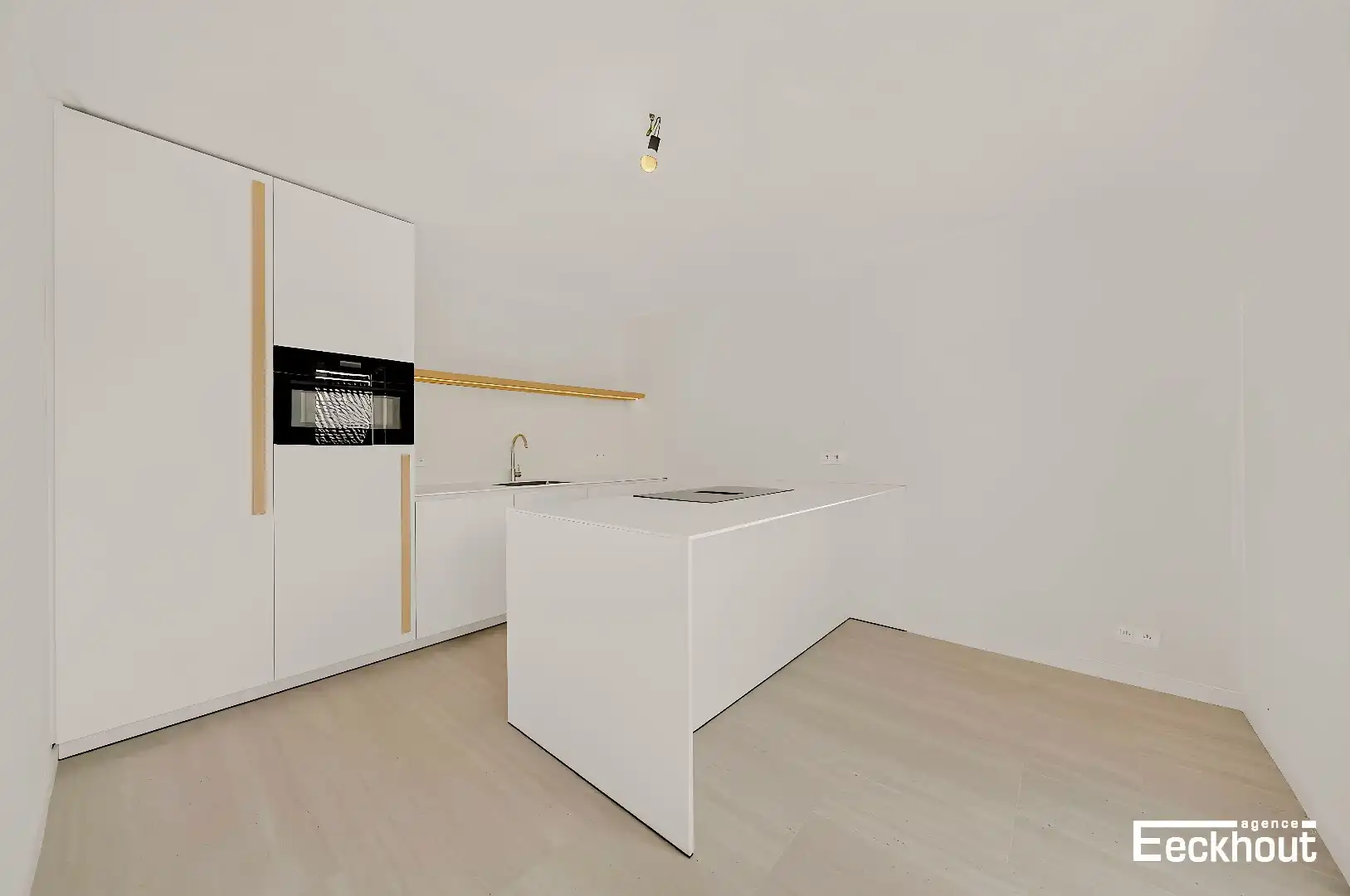 Prachtig, instapklaar appartement met mooi zonneterras met zicht op de Spuikom! foto 4