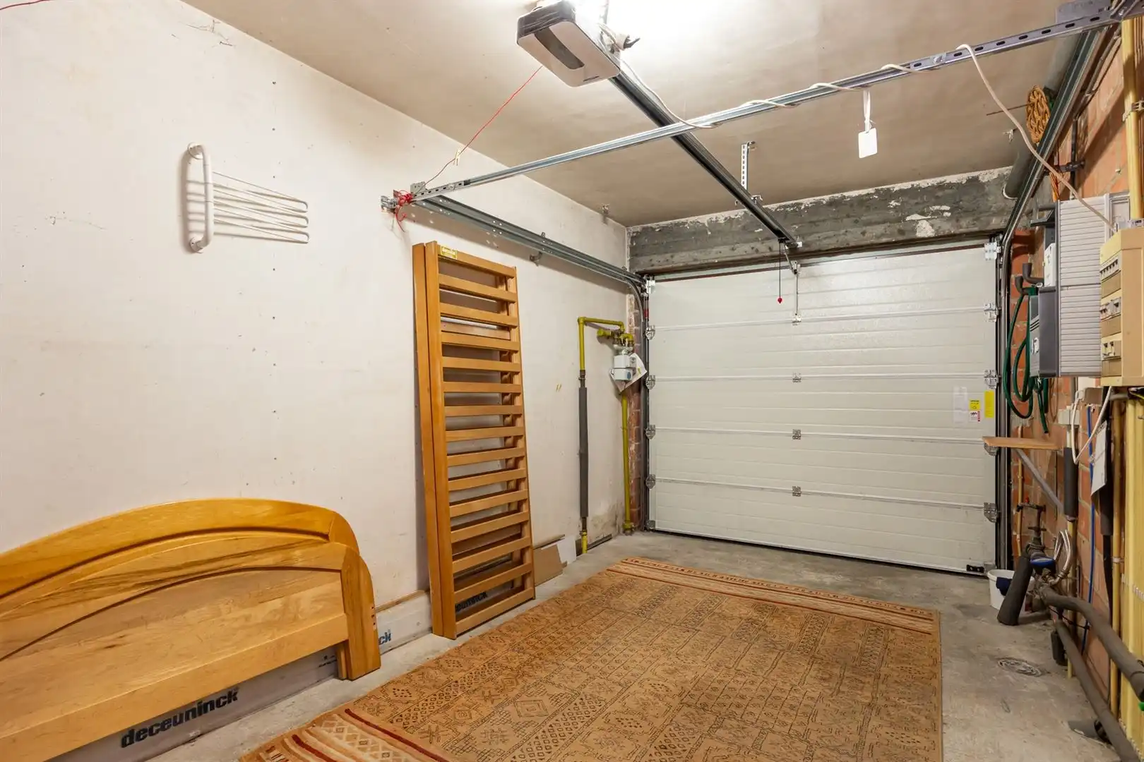 Te renoveren gezinswoning met tuin en garage in rustige centrumstraat foto 21