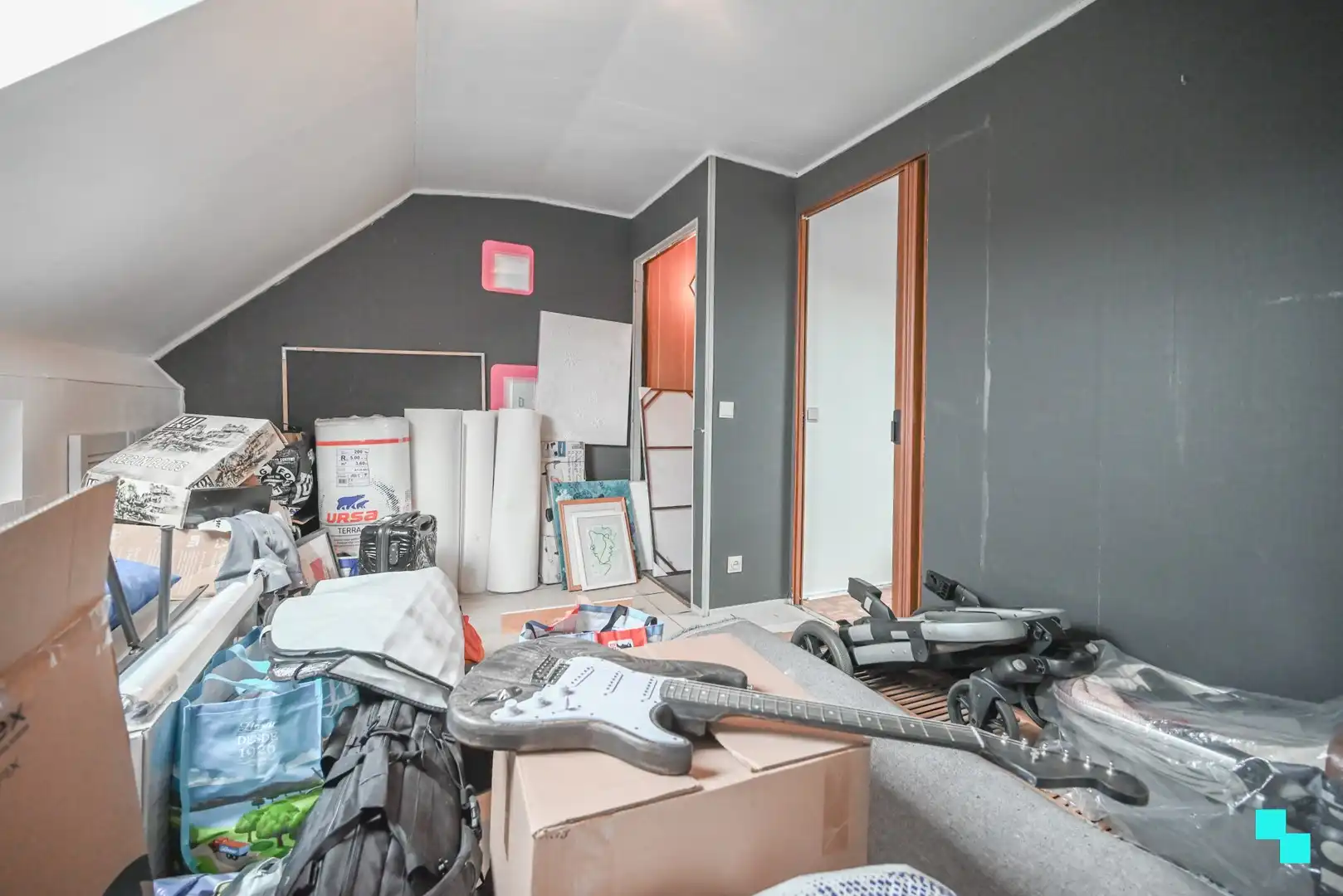 Charmante ééngezinswoning met 2 slaapkamers, ingerichte zolder en gezellig west terras foto 21