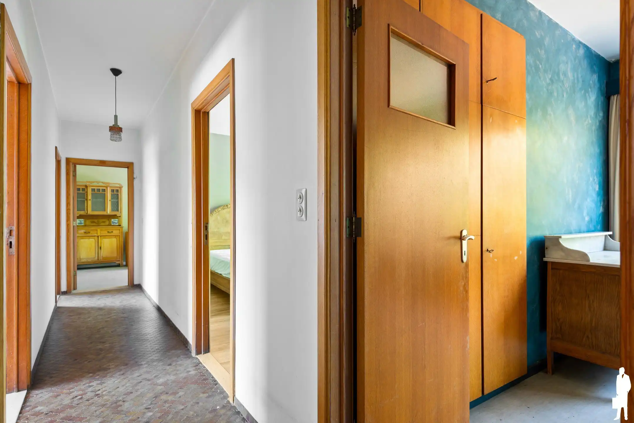 Te renoveren woning met veel mogelijkheden foto 15