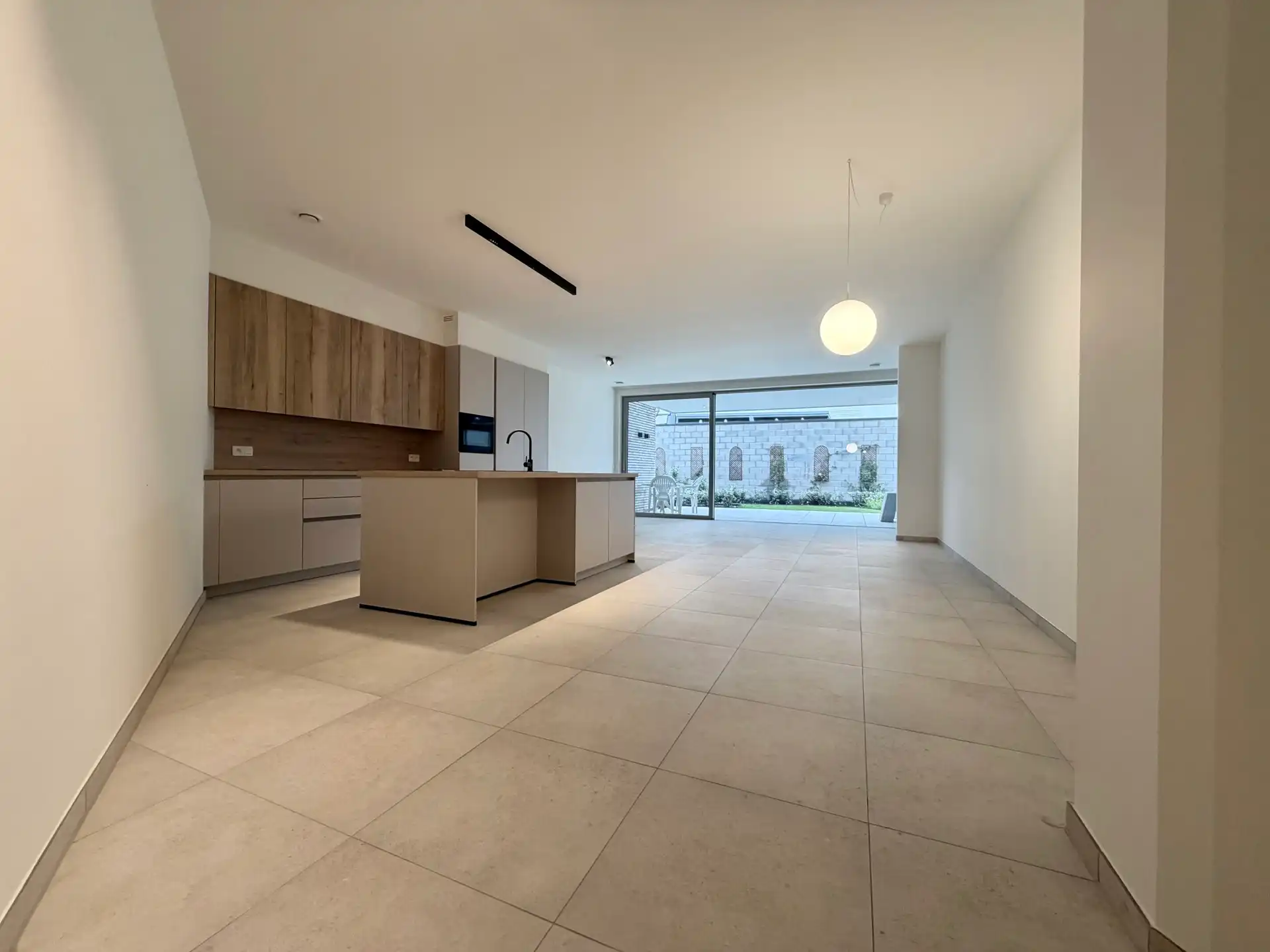 Gelijkvloers BEN-appartement met 3 slaapkamers en parking foto 9
