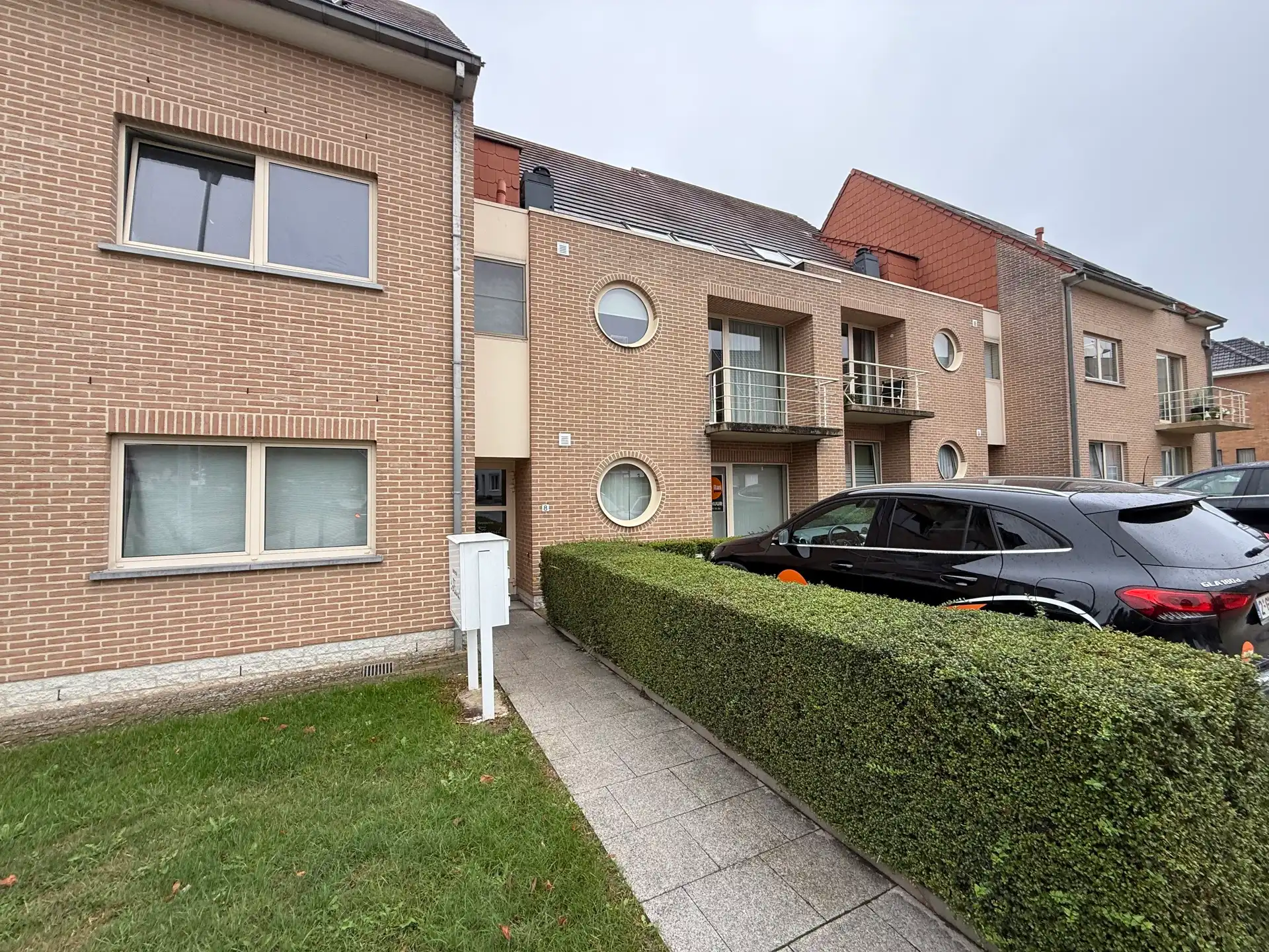 ERONDEGEM - Gelijkvloers appartement met ruim terras én garage. foto {{pictureIndex}}