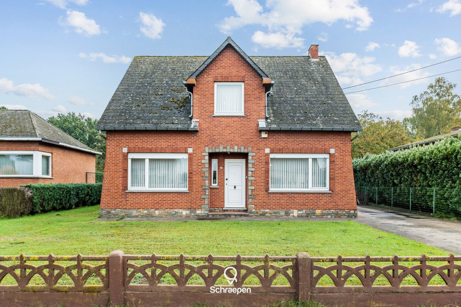 Uitstekend gelegen renovatiewoning met 4 slpks op perceel van 17 are te Zonhoven! foto 26