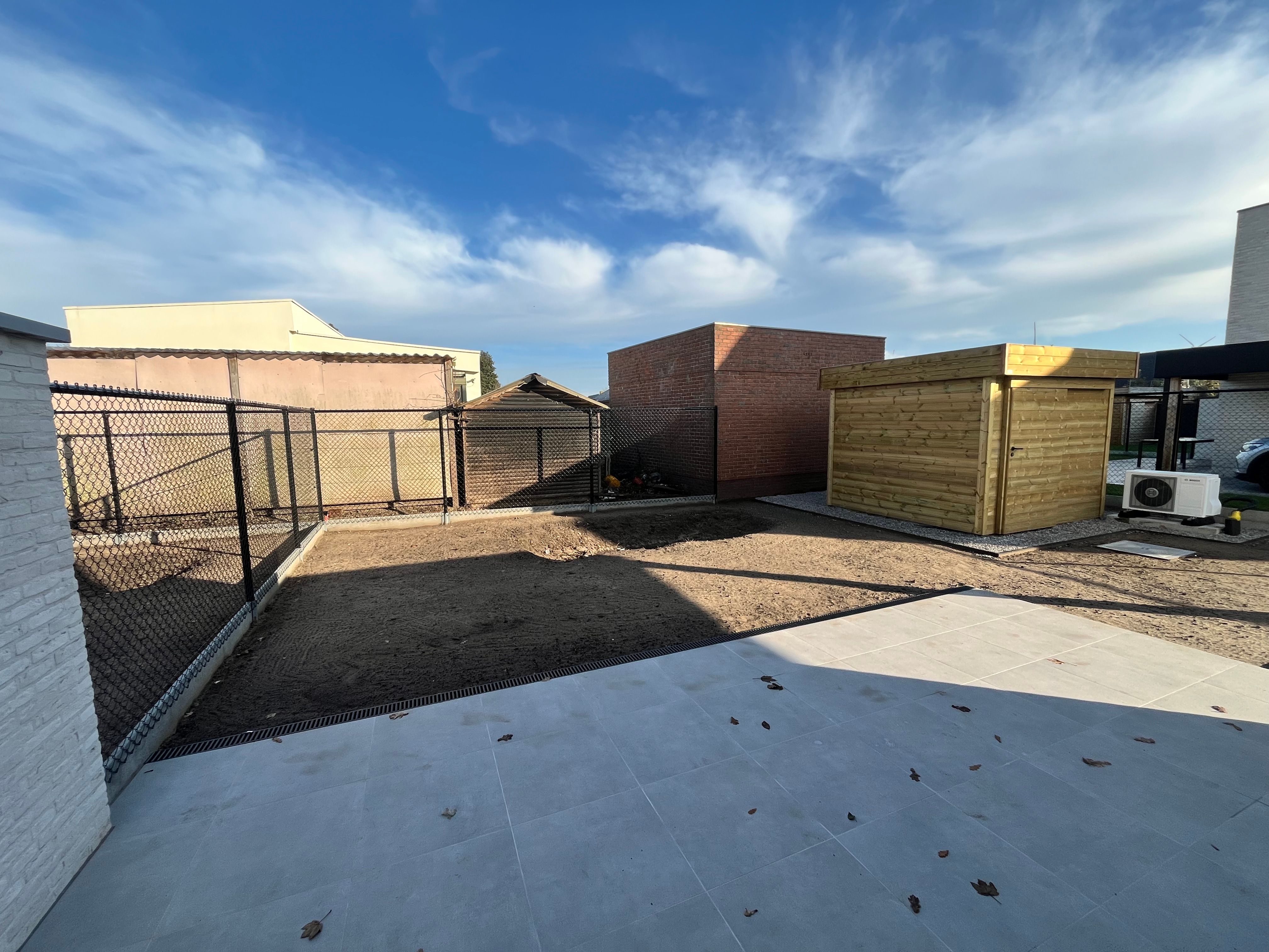 Moderne nieuwbouwwoning voorzien van 3 slkaapkamers foto 3