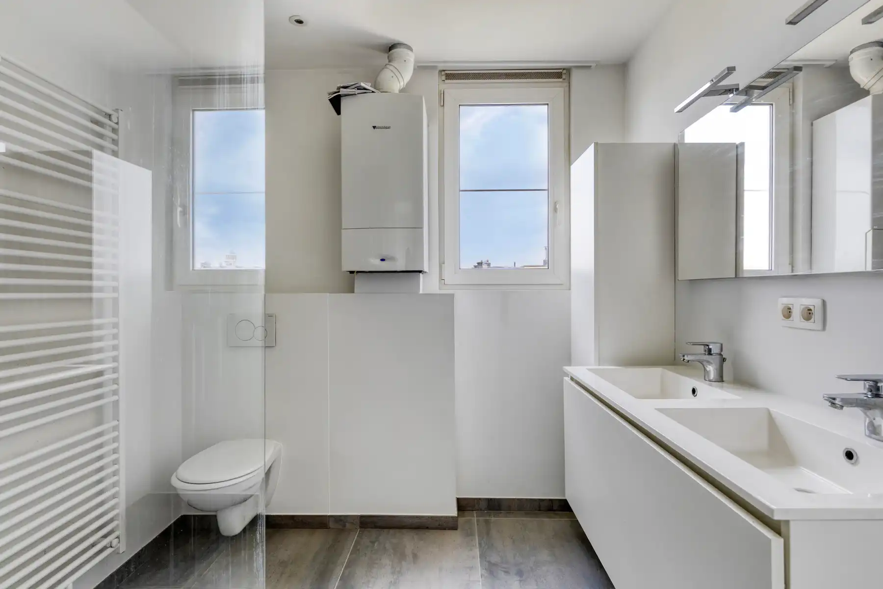 Instapklaar één-slaapkamerappartement in herenwoning. foto 5