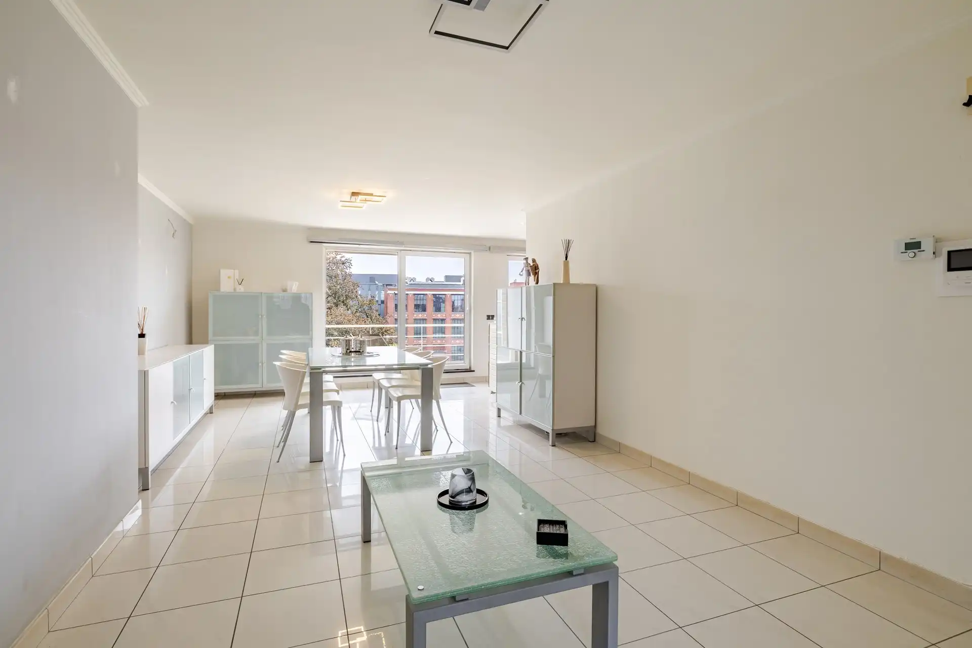 Luxueus duplex appartement van 160 m² met garage, kelder en twee terrassen op toplocatie foto 2