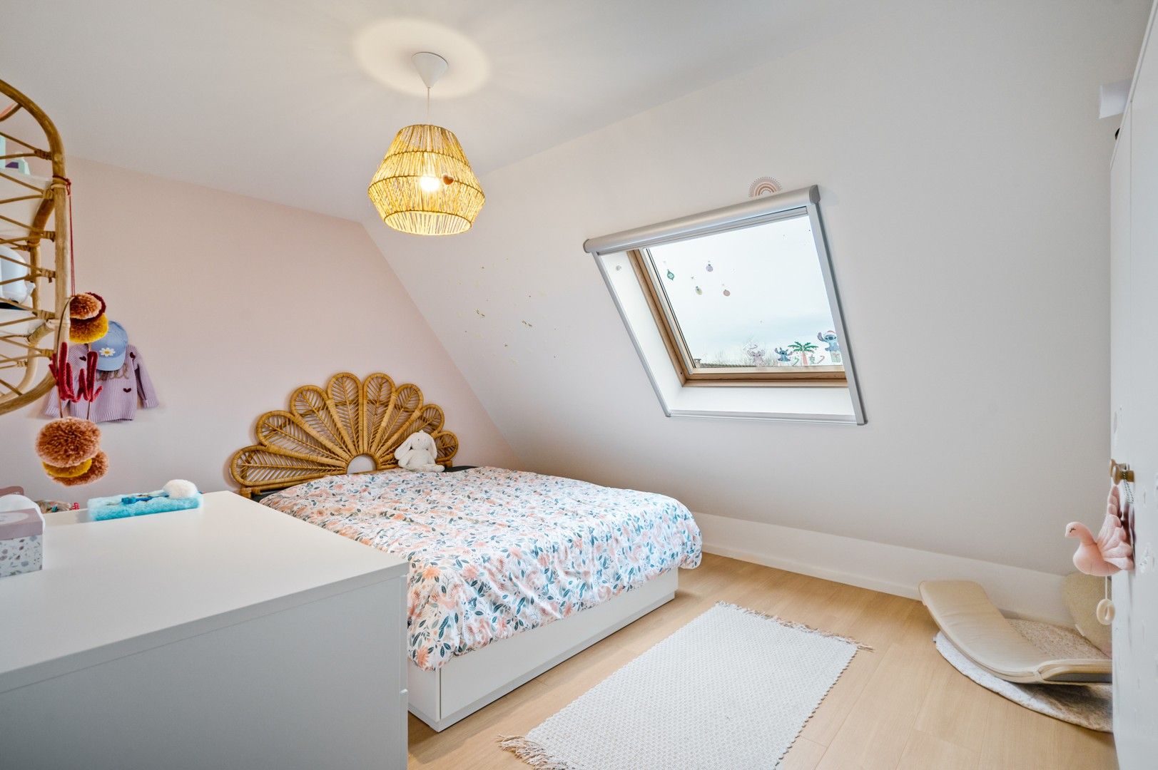 Instapklare recente woning met 5 slpkmrs in Oevel! foto 13