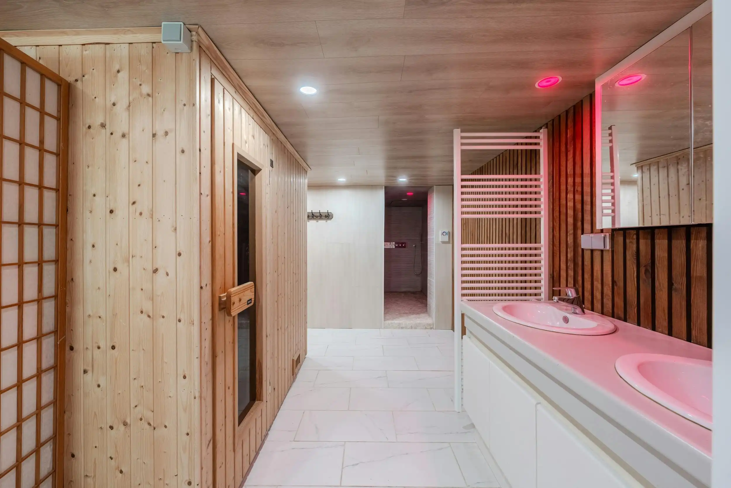 Woning met 6 slaapkamers en wellnessfaciliteiten te Oudenburg  foto 41