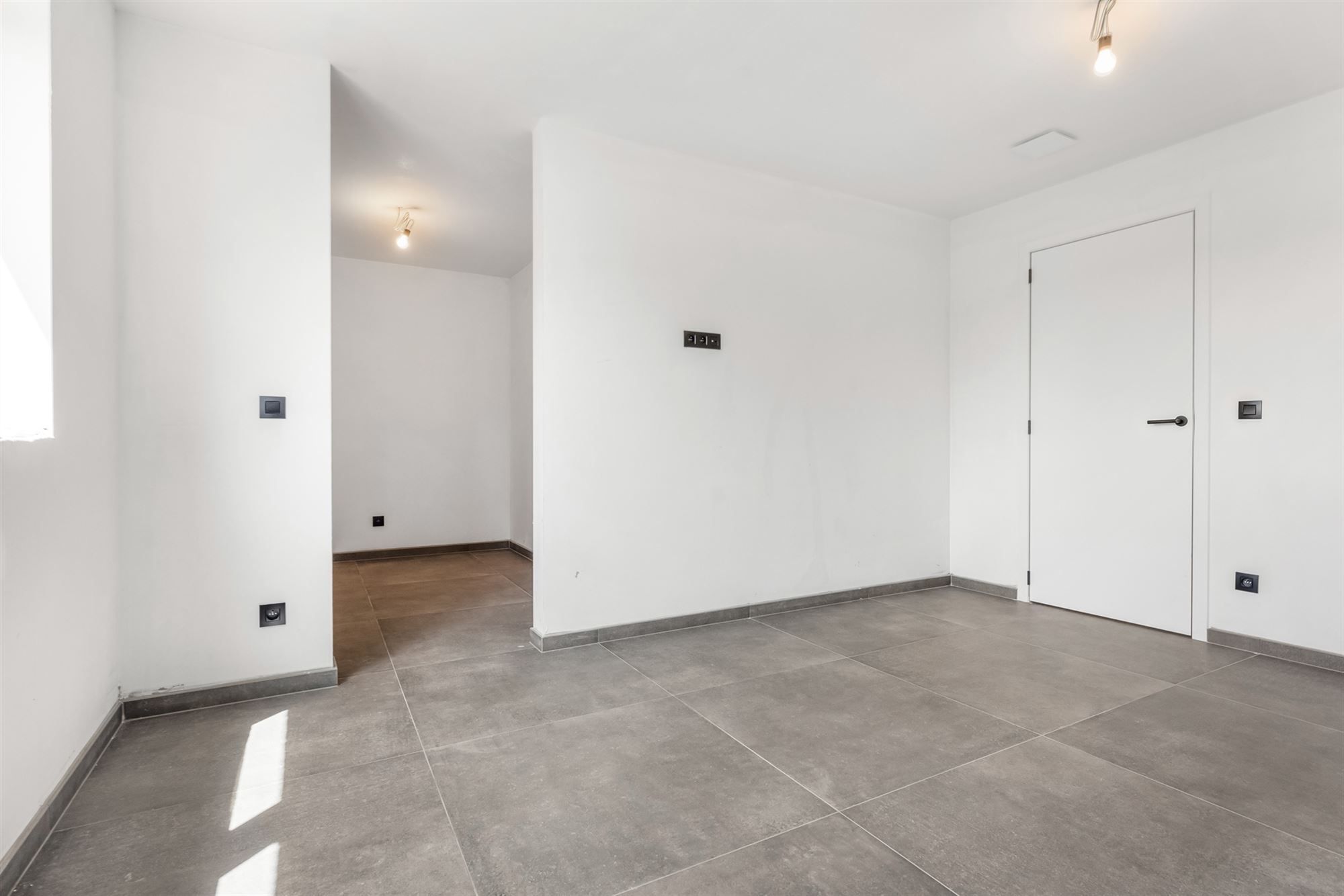 NIEUWBOUWWONING OP UITERST RUSTIGE DOCH CENTRAAL GELEGEN PERCEEL VAN CIRCA 500M² TE BEVERLO foto 12