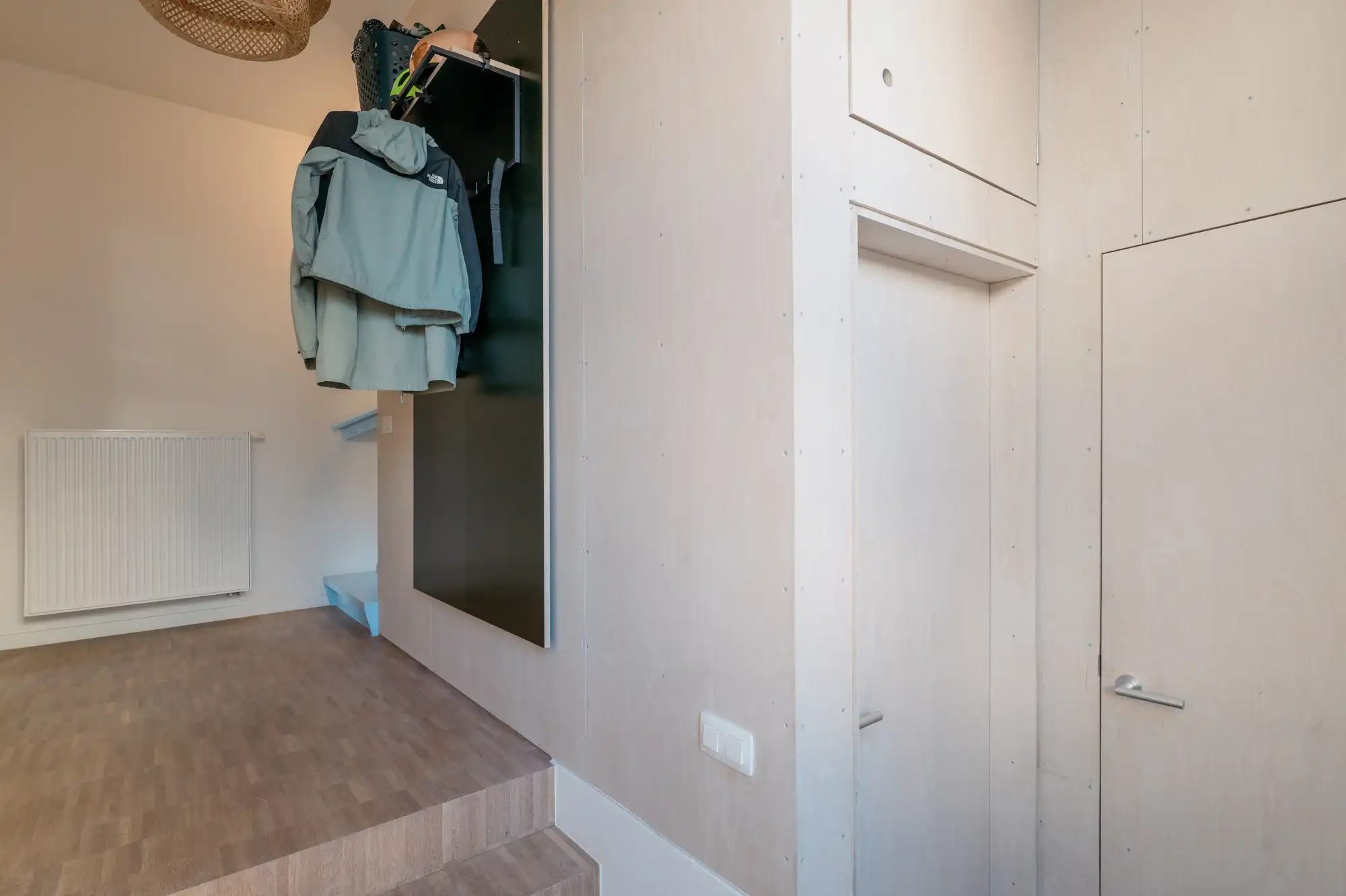 De doordachte gelaagdheid van woning V: Lezze Architecten in Antwerpen-Noord foto 23