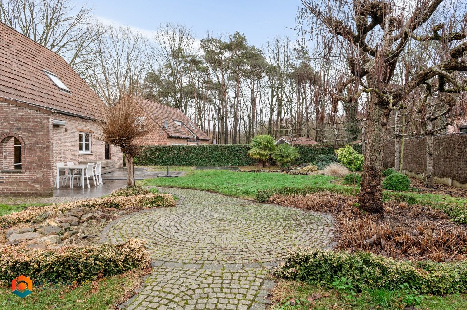 Woning met 3 slpkrs op perceel van 900 m² foto 11