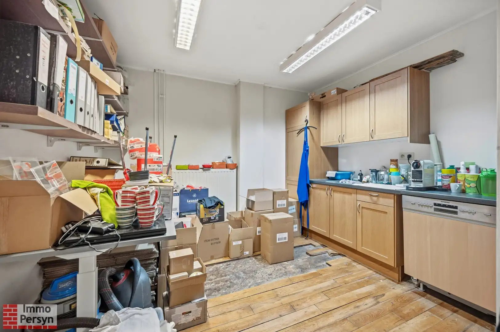 Zorgeloze investering op toplocatie: Gerenoveerd handelspand (Leonidas) in hartje Scherpenheuvel foto 12