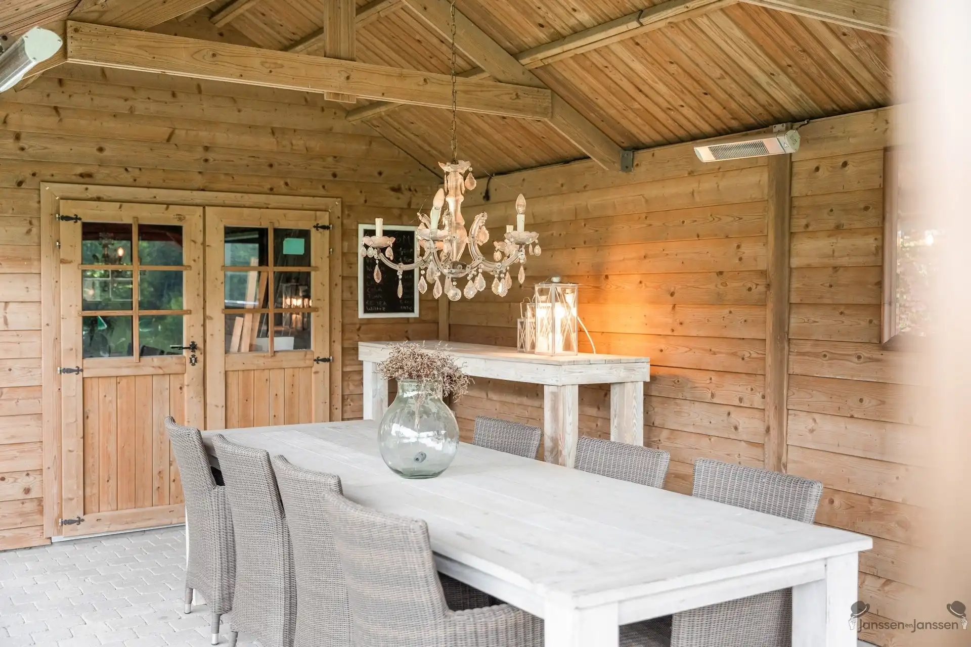 Prachtige lichtrijke villa met 4 slaapkamers op 826m². foto 22