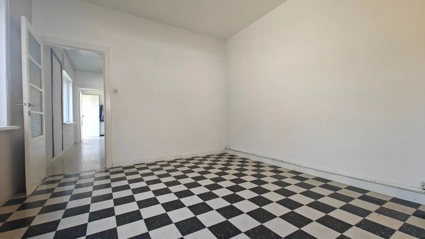 Dadizele – Ruime woning met garage foto 6