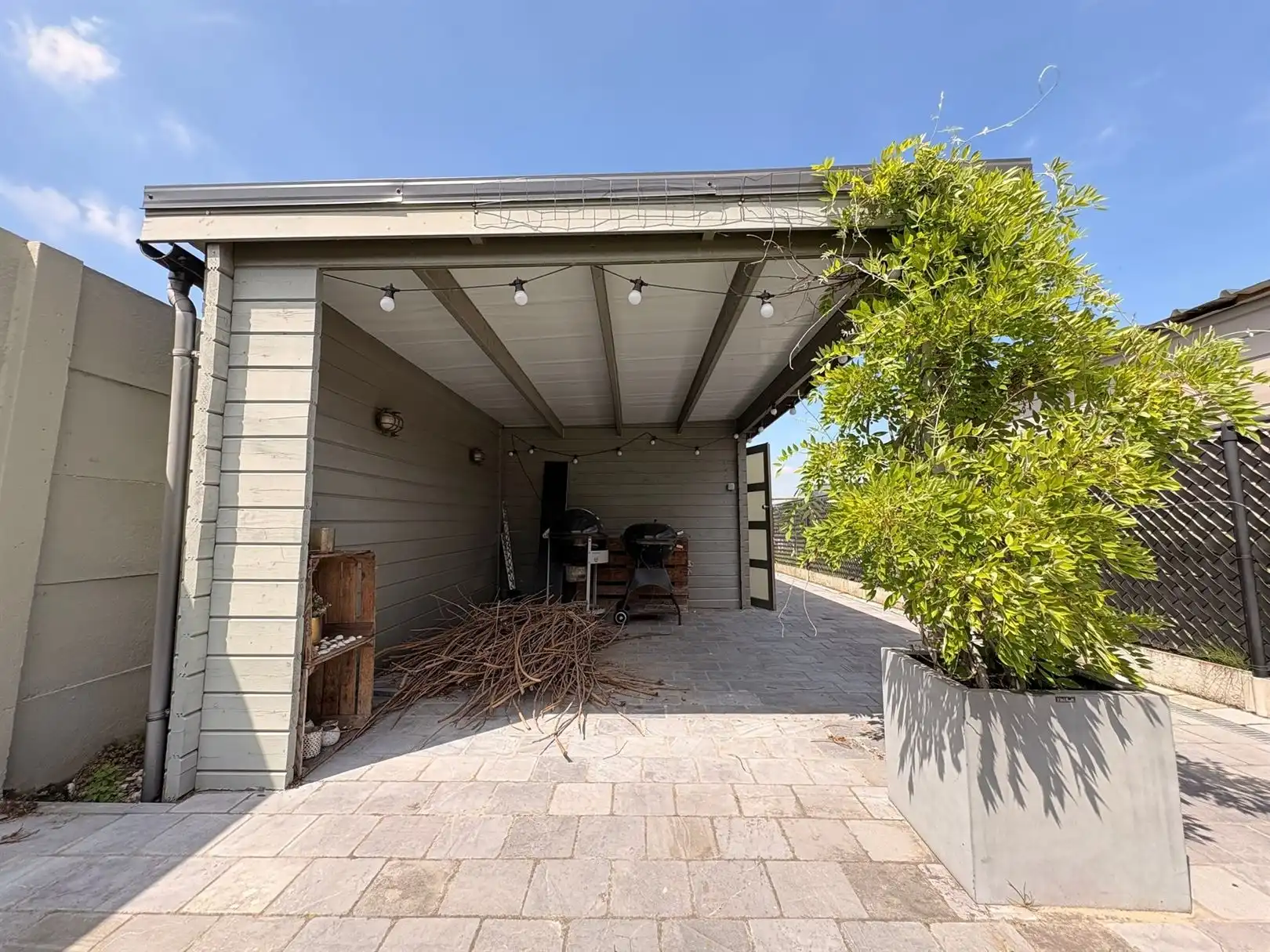 Te huur Ruime, volledig gerenoveerde woning in het landelijke Appels foto 21