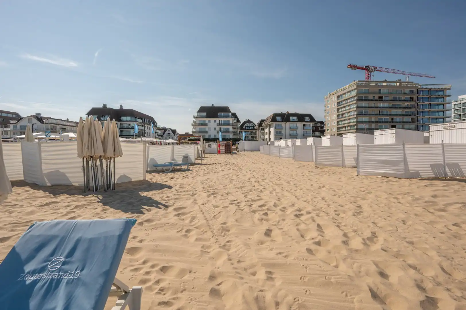 Luxueus gerenoveerd hoekappartement met zeezicht vlakbij de wandeldijk in het Zoute. foto 29