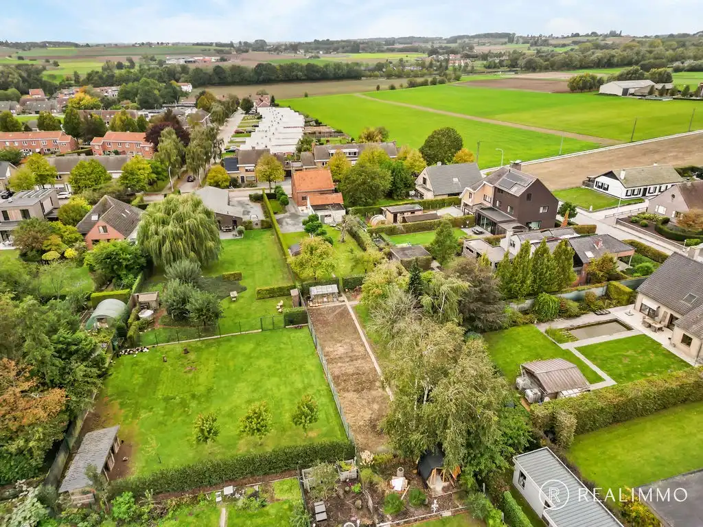 Leuke alleenstaande woning op 1410m² foto 22