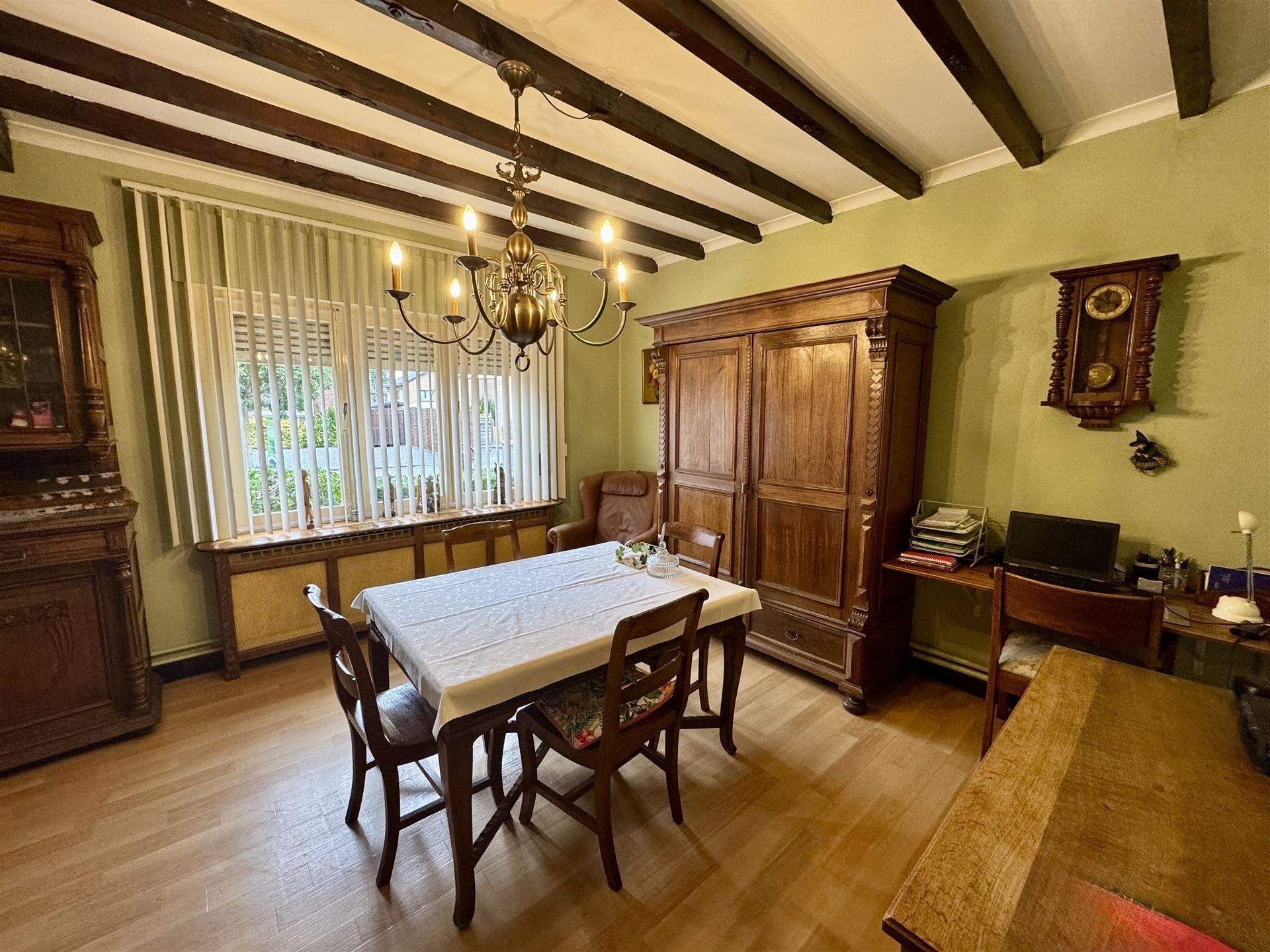 Halfopen bebouwing met 4 slaapkamers te koop foto 5