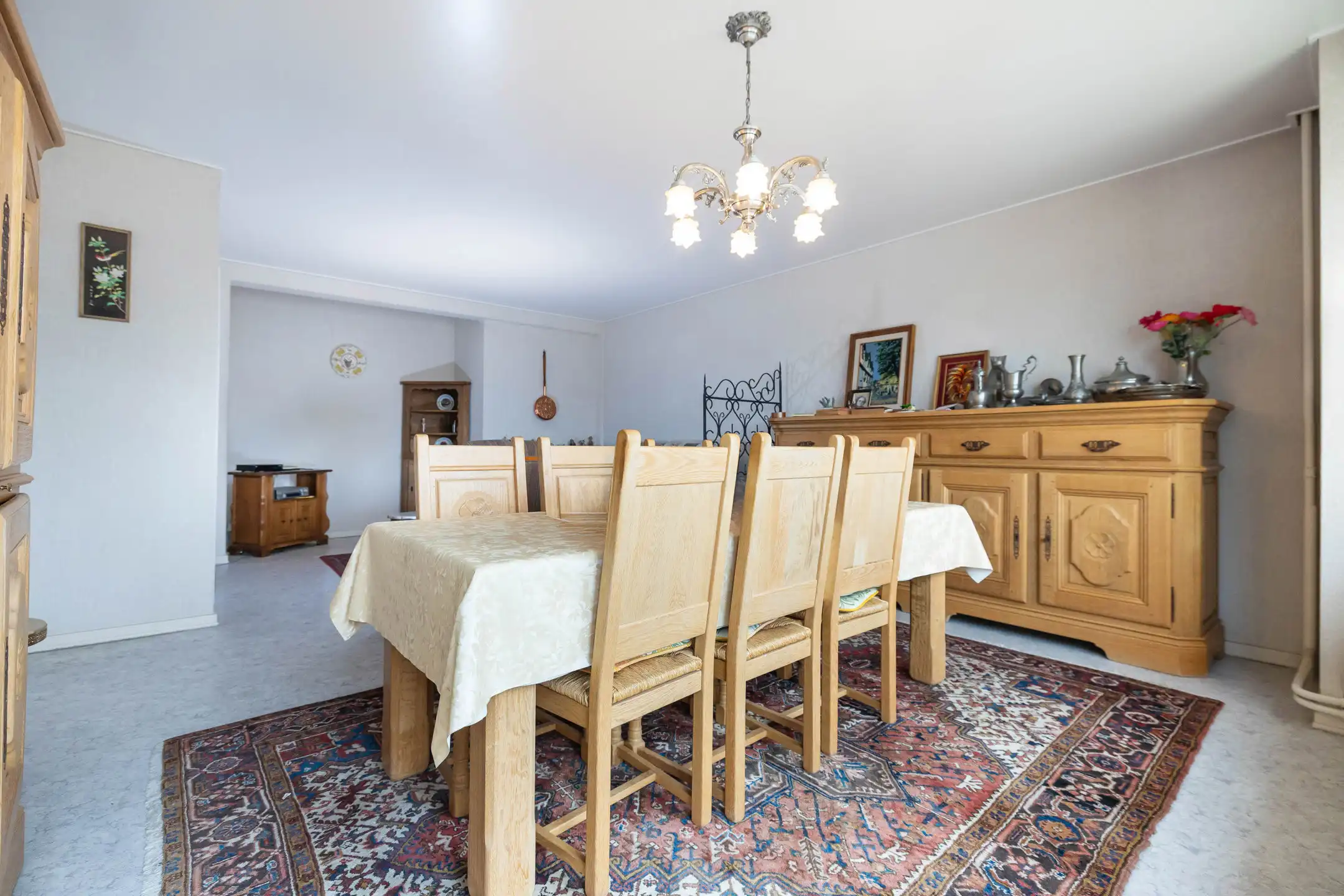 In de buurt van Hankar, appartement met 2 slaapkamers  foto 2