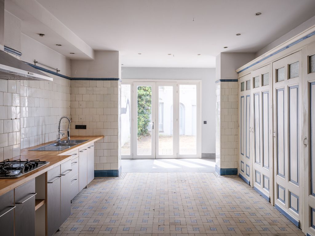 Unieke herenwoning met tuin en garage in neorococostijl nabij Gent-Sint-Pieters foto 9