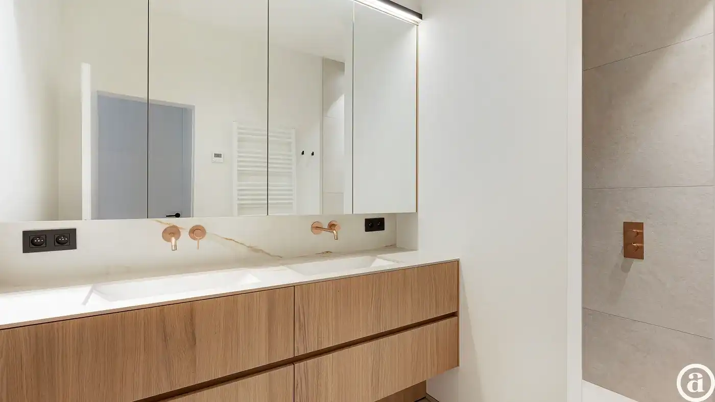 Luxueus appartement met panoramisch zicht in hartje ’t Zoute. foto 13