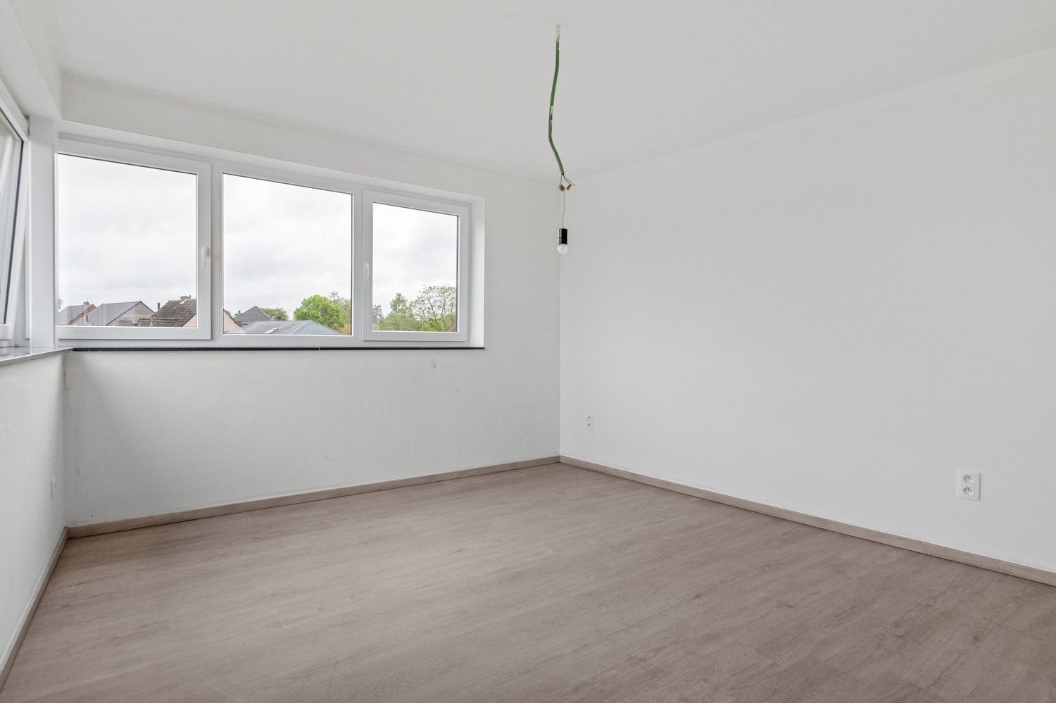 Nieuwbouwwoning op toplocatie in Bouwel! foto 12