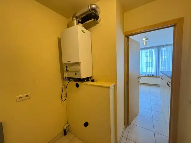 Zeer ruim 2 slpk appartement te huur in Westende dorp! foto 17