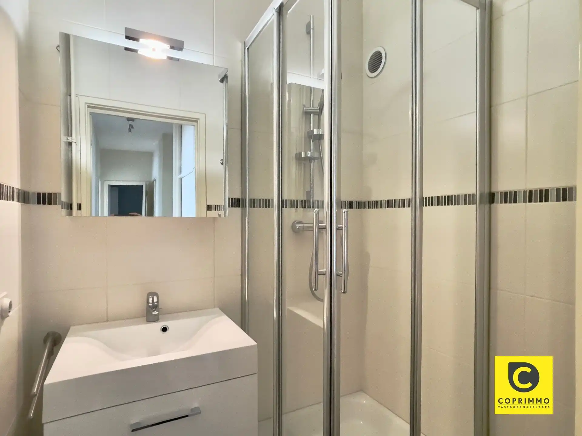 Gezellig 3-Slaapkamer appartement in Wilrijk foto 7