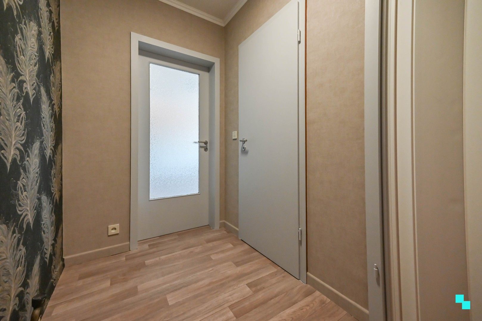 Gunstig gelegen en energiezuinig 2-slaapkamerappartement te Izegem foto 9