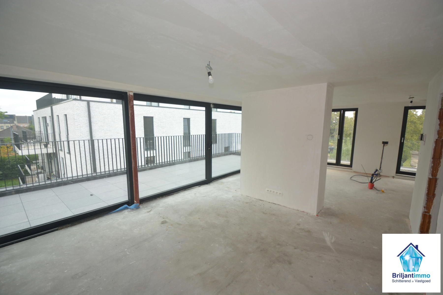 Uniek penthouse 115,21m² met ruim terras - 6% BTW mogelijk foto 3