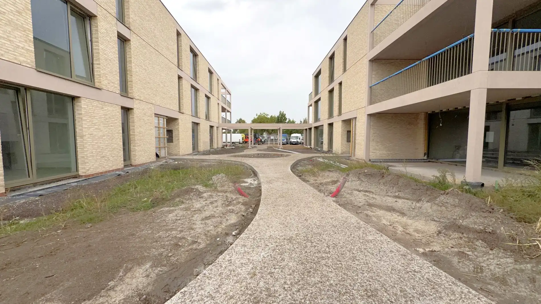 Nieuwbouw commercieel kantoor te koop aan station Eke-Nazareth foto 24