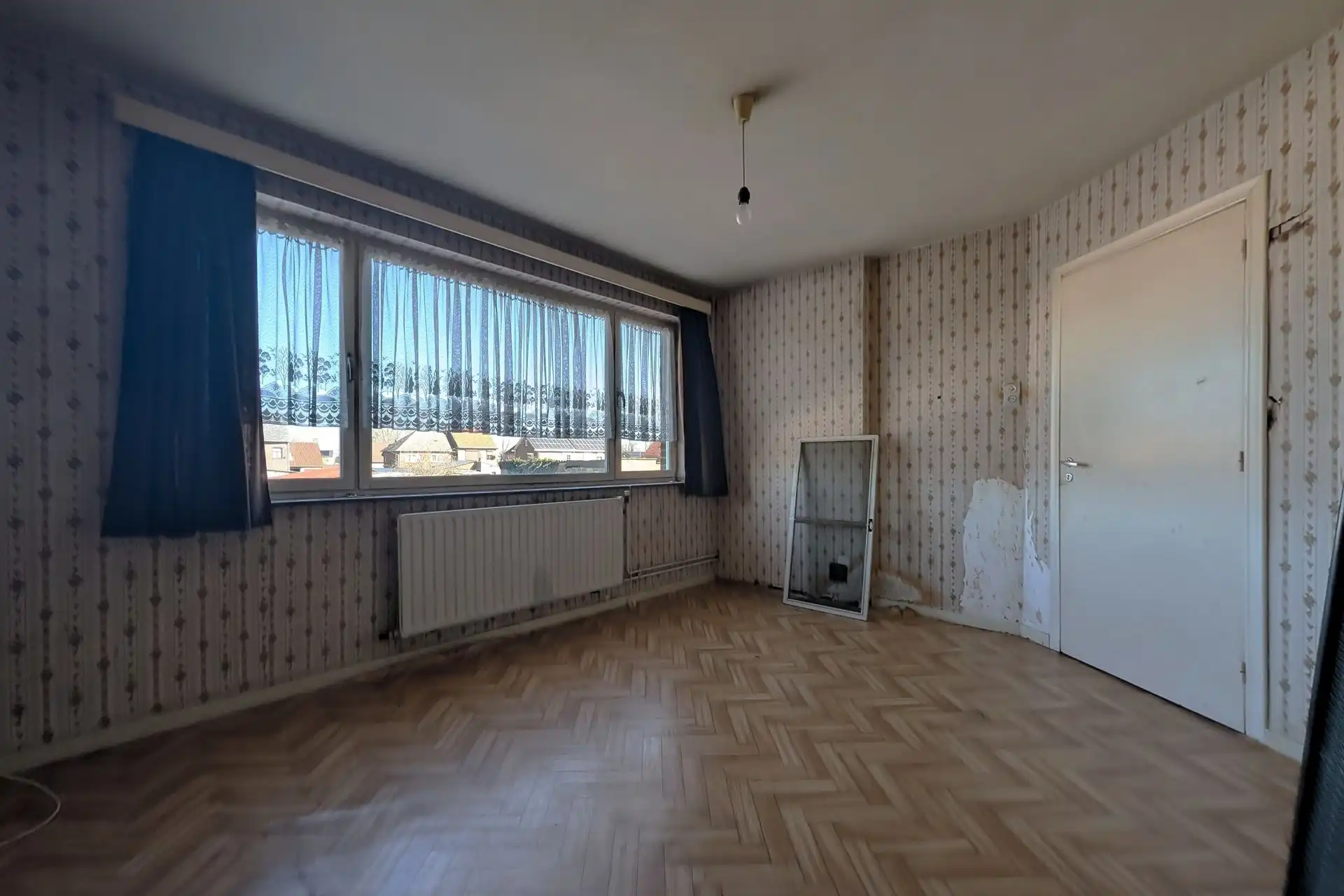 Op te frissen woning met 4 slpk. in rustige woonwijk te Rekem (Lanaken)  foto 15