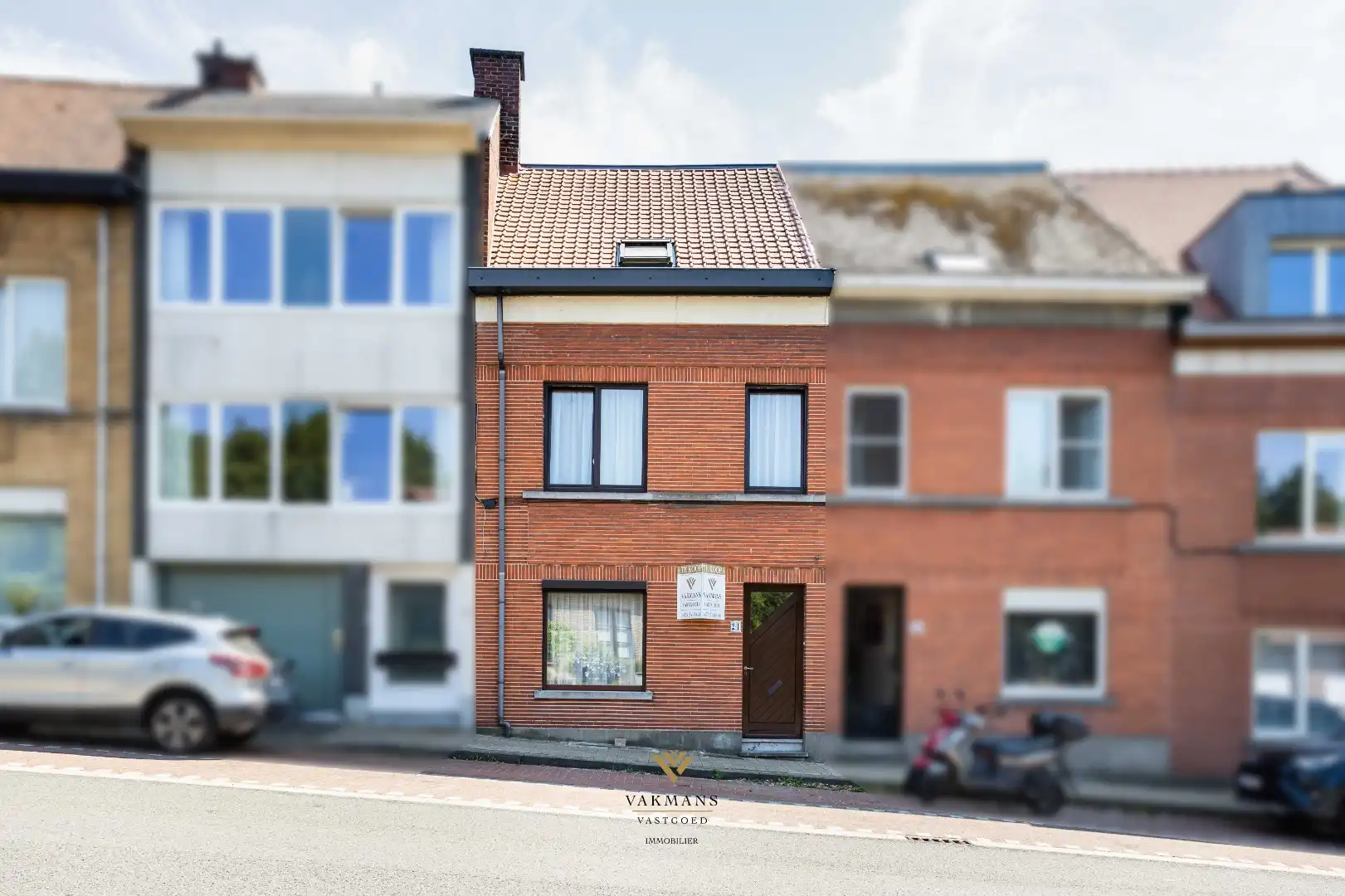 Charmante instapklare  woning met 4 slaapkamers foto 2