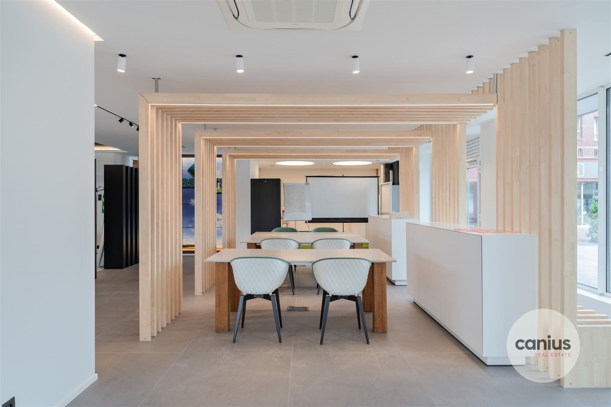 Kantoorruimte op toplocatie in Landen foto 11